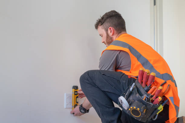 Best Licensed Electrician  in Greenport West, NY